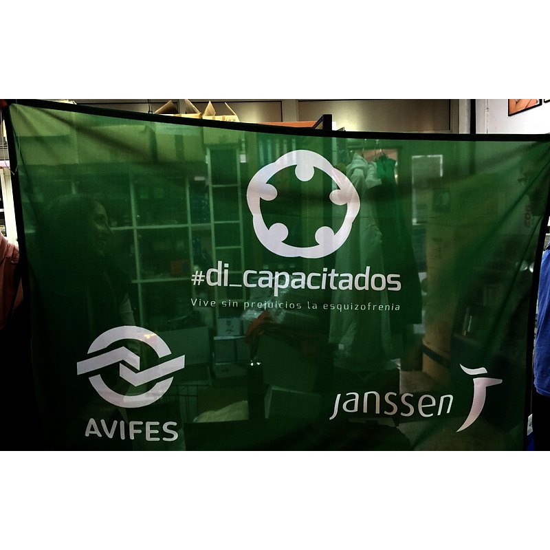 Pancarta para la Asociación Avifes