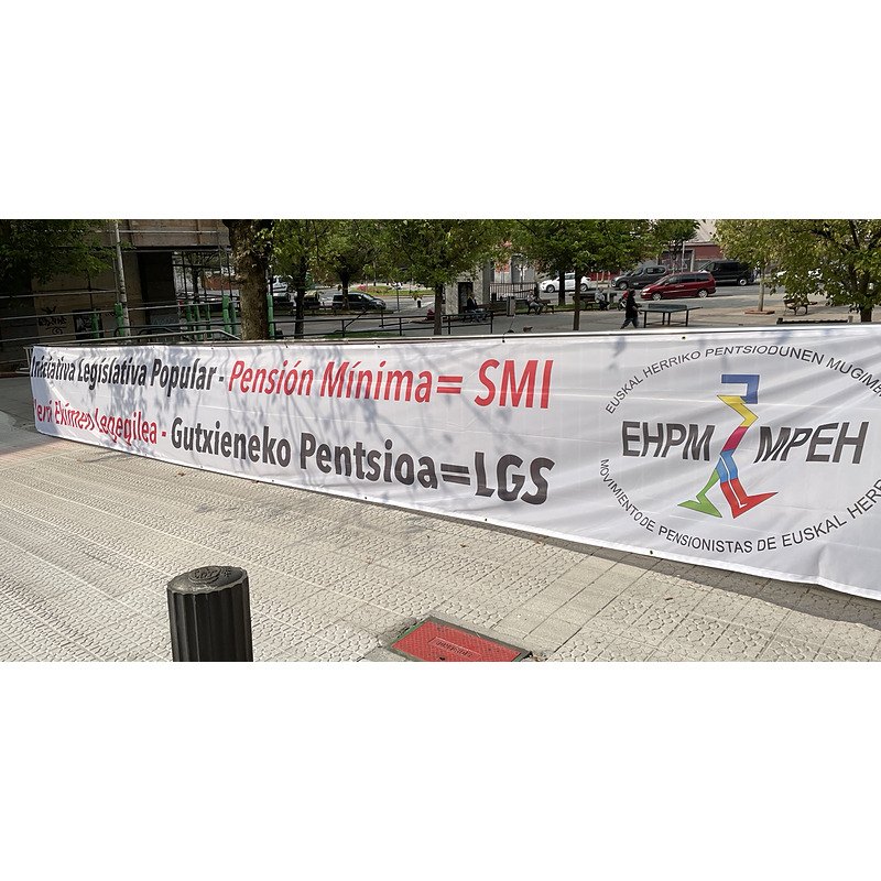 Pancarta de 9 metros para Asociacion de pensionistas.
