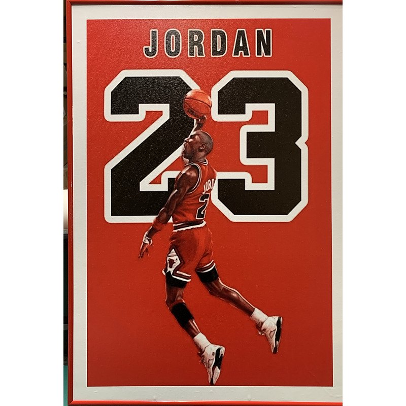 Póster de baloncesto enmarcado en aluminio.